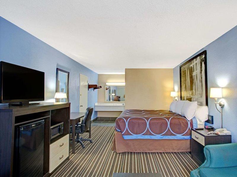 Downtown Inn & Studio Suites Мемфис Екстериор снимка
