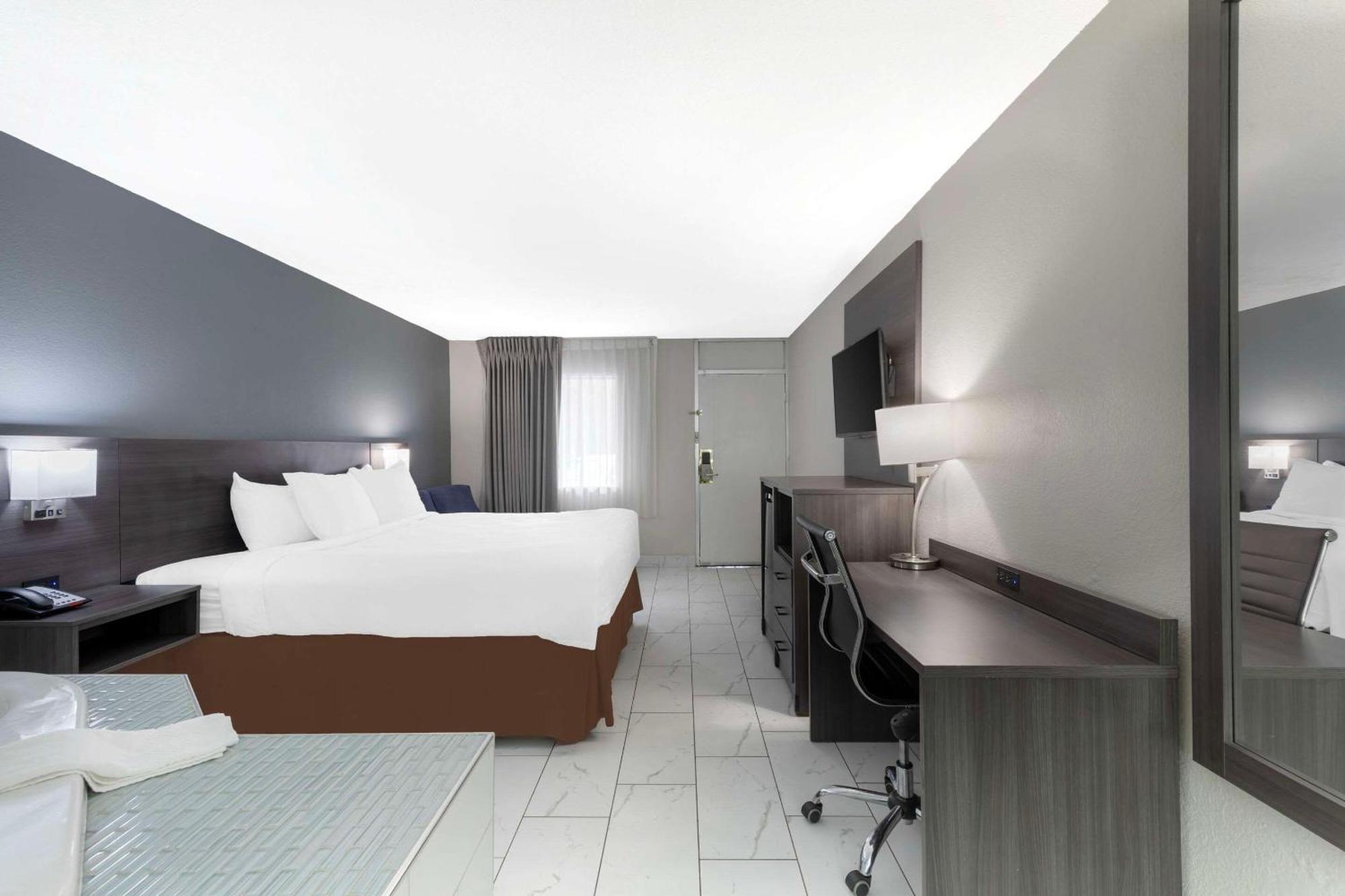 Downtown Inn & Studio Suites Мемфис Екстериор снимка
