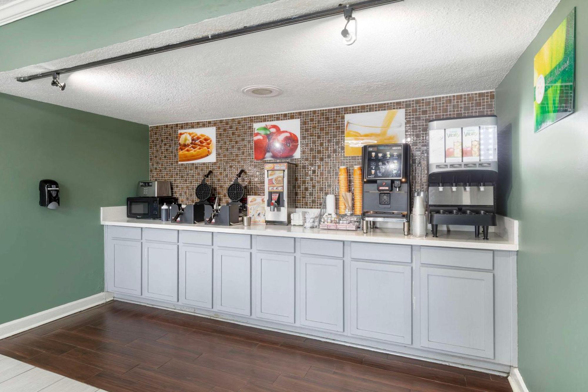Downtown Inn & Studio Suites Мемфис Екстериор снимка